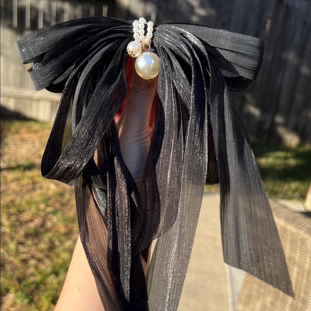 Anthropologie Black and Ivory Sheer Hair Bows with Pearl Detail
